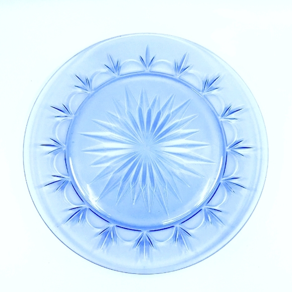 Vintage Avon Fostoria American Blue Starburst Dinner Plates 10" Set of 2 - Picture 2 of 3